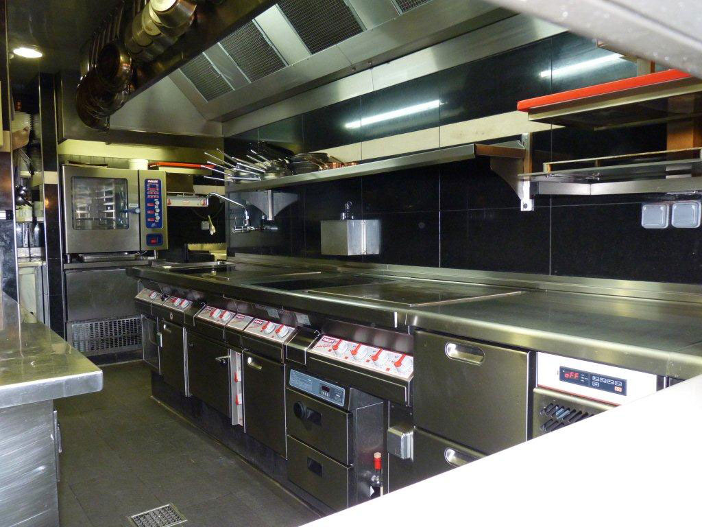 Ligne de cuisson en inox